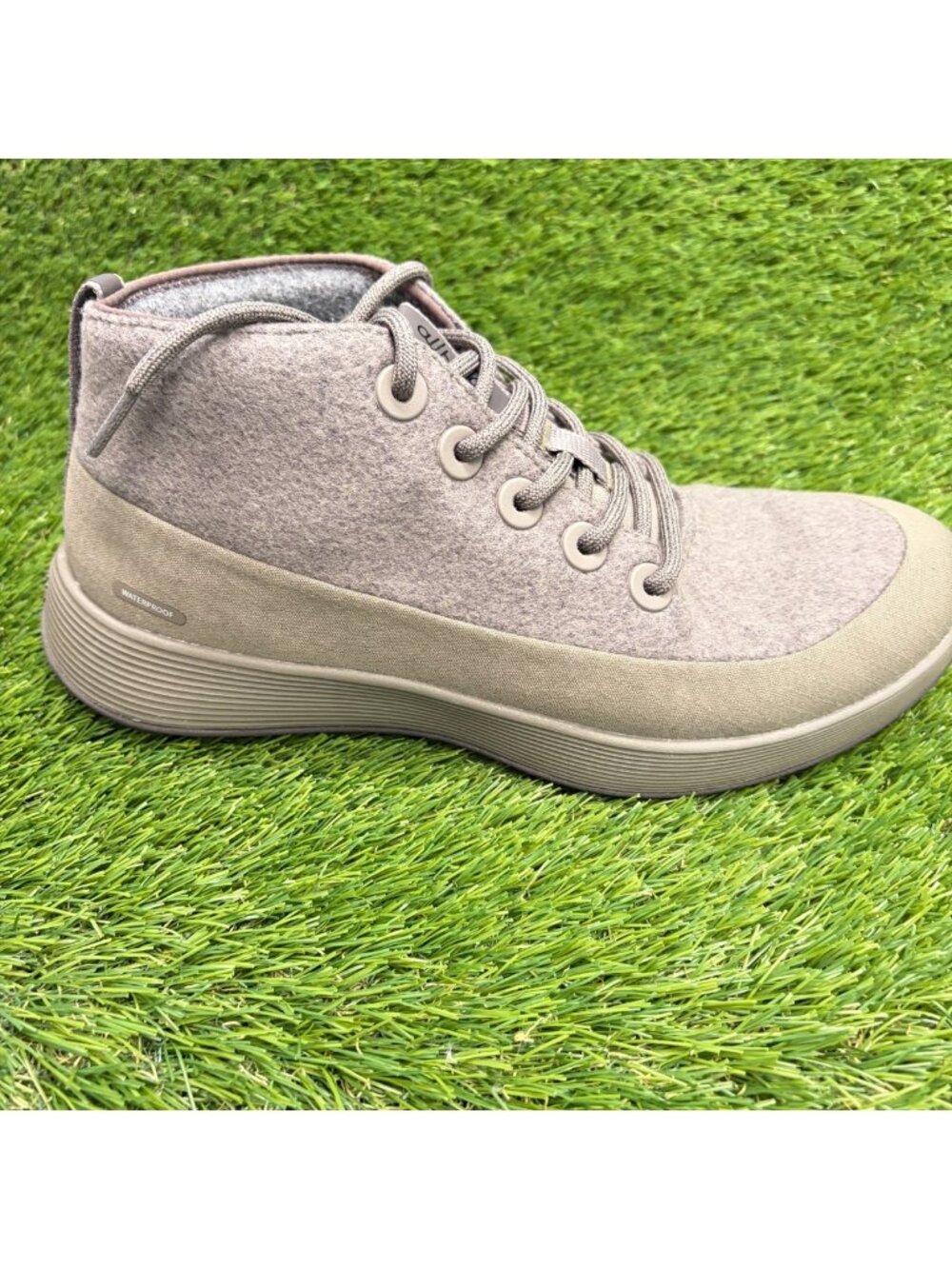 Allbirds Wool Runner NZ Mid Waterproof Mens 10 Gray Athletic Shoes Sneakers